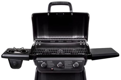 Front photo of the Char-Broil Classic 360 3-Burner with the lid open