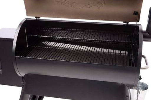 Traeger Pro Series 34 grille detail